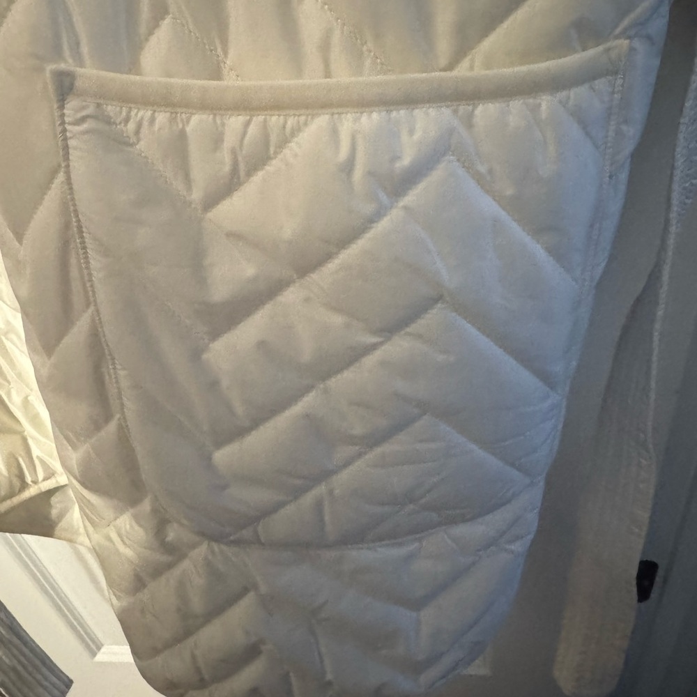 EUC Athleta jacket - Picture 5 of 5